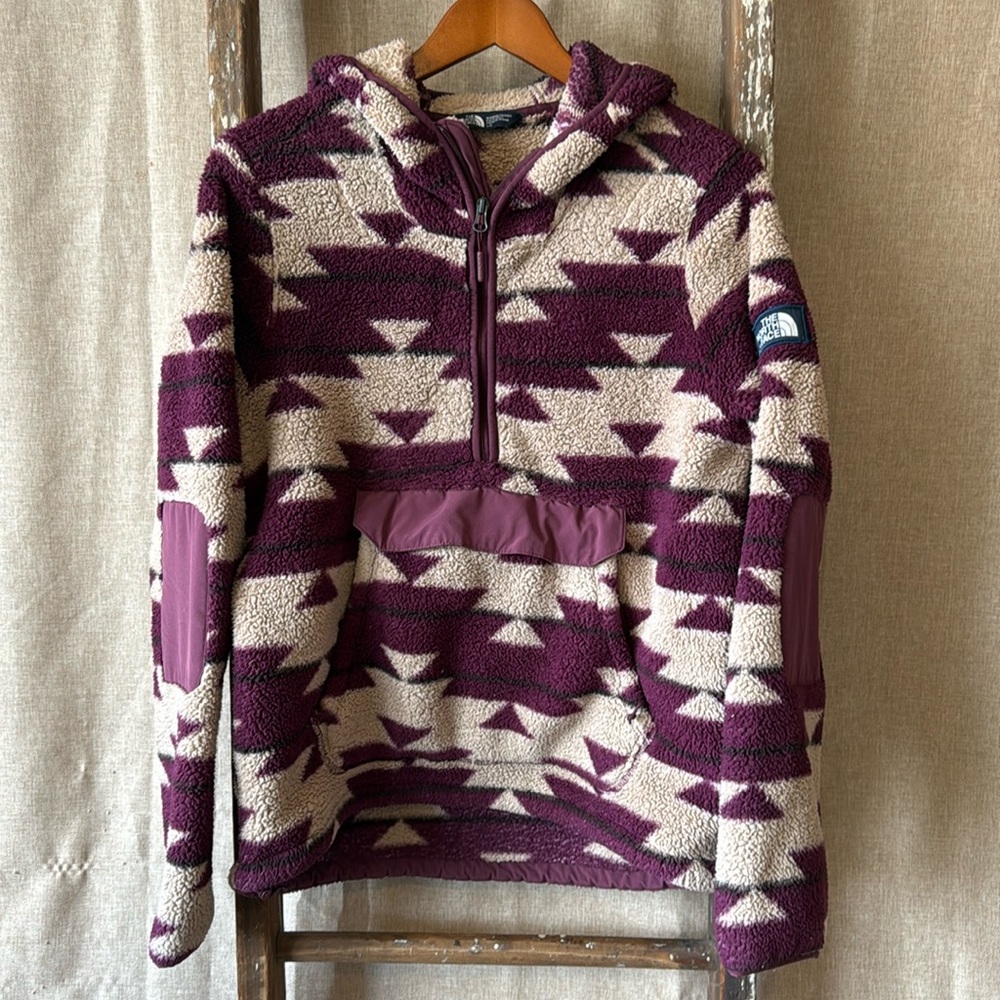 The North Face Purple and Cream Geometric Fleece Jacket